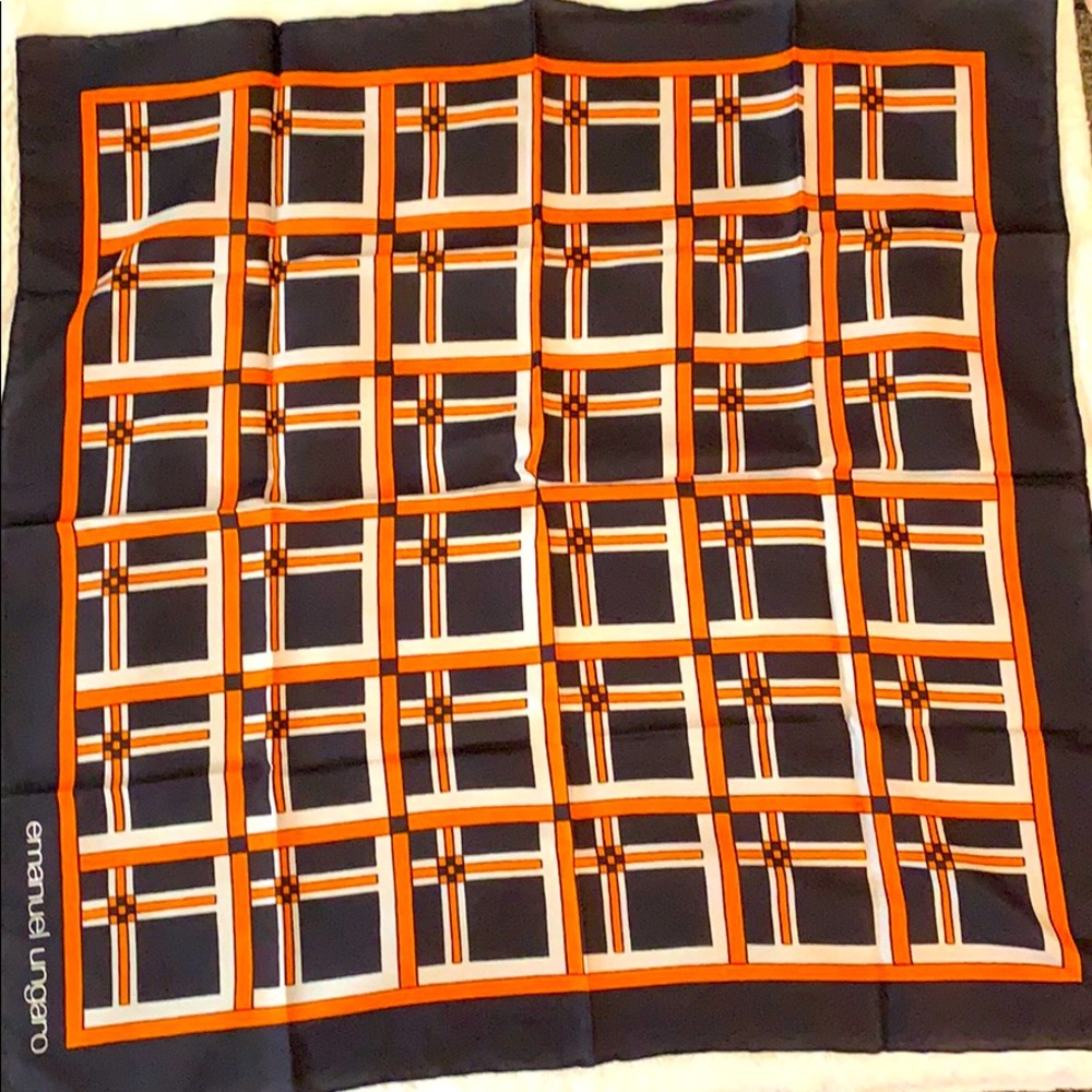 Emanuel Ungaro Silk Scarf in Excellent Condition